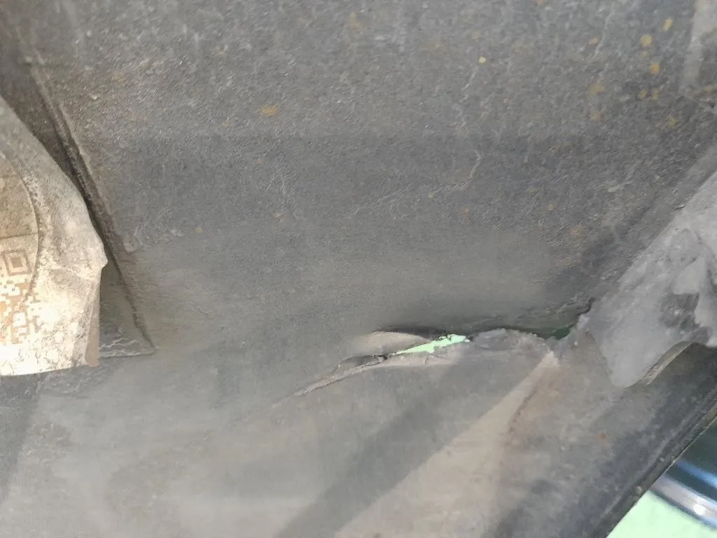 Paraurti POST 31323792 Volvo V70 III 2013