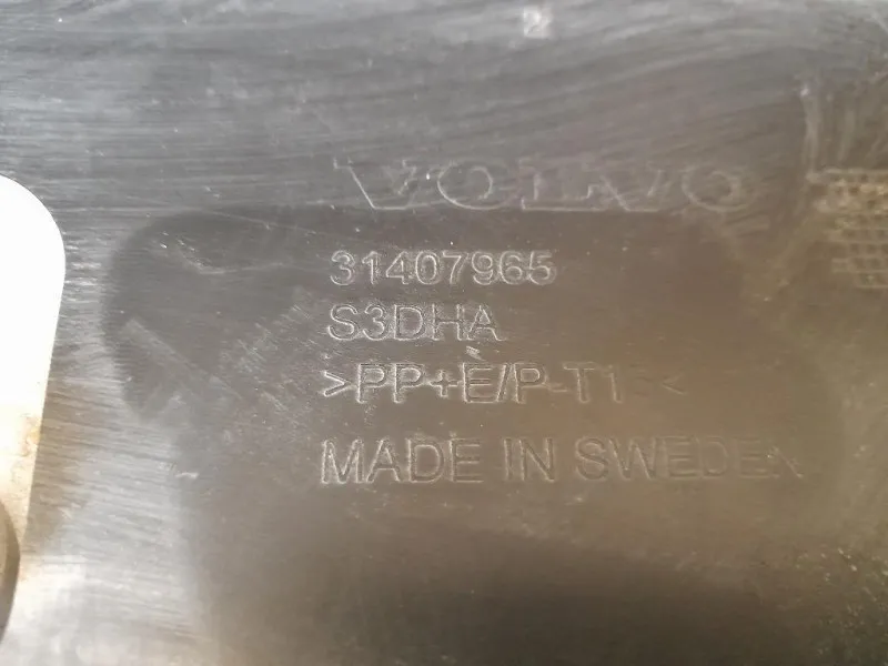 Paraurti POST 31449333 Volvo XC40 2017