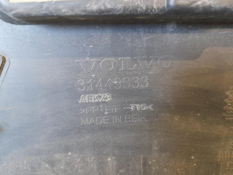 Paraurti POST 31449333 Volvo XC40 2017