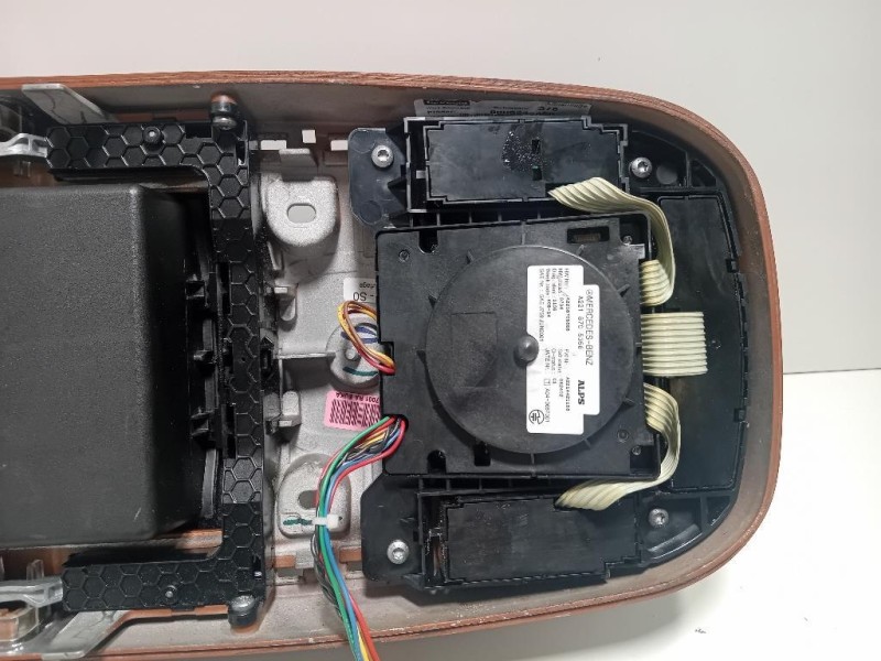 Console Centrale CONSOLE CENTRALE Mercedes Classe S W221 2006