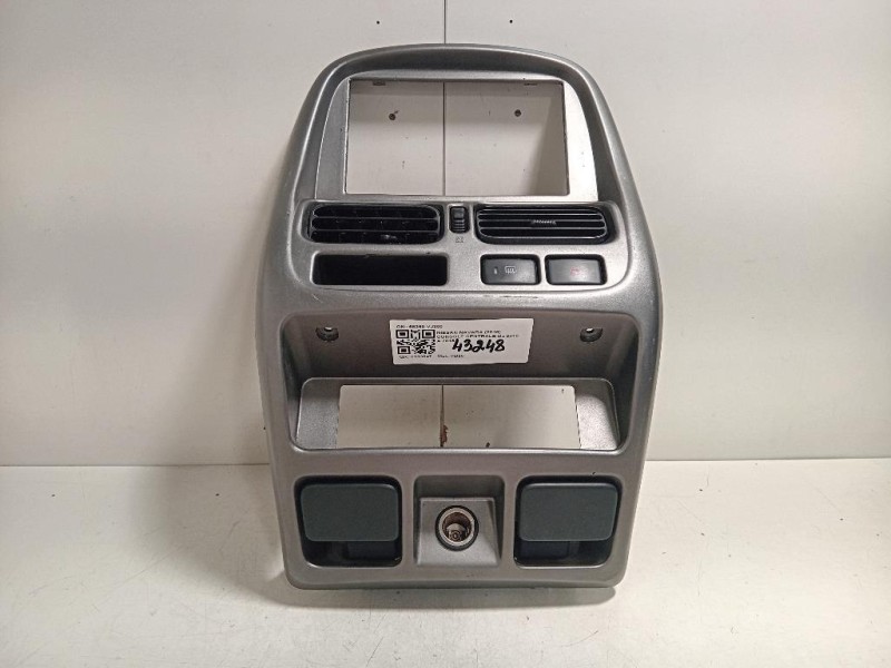 Console Centrale 68260 VJ200 Nissan Navara 2010