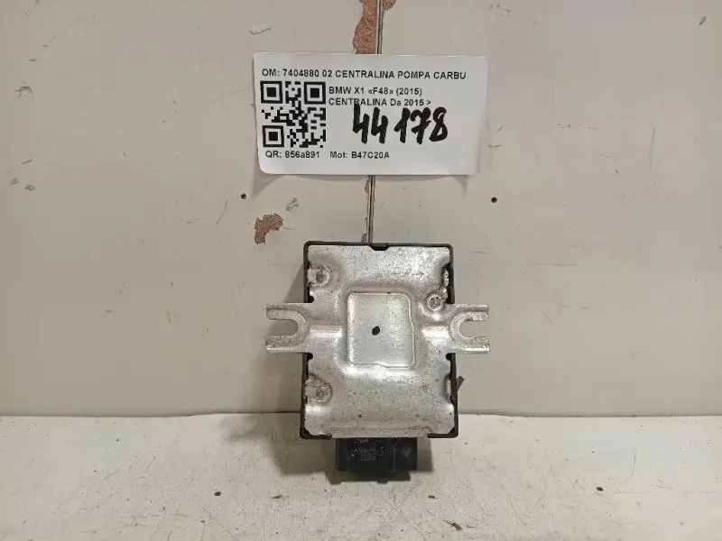 Centralina 7404880 02 CENTRALINA POMPA CARBURANTE Bmw X1 F48 2015
