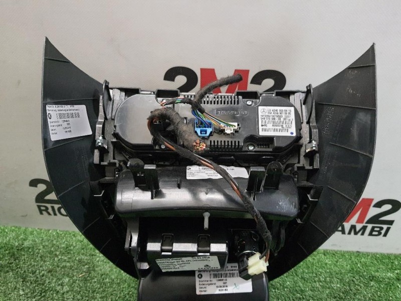 Console Centrale Centrale A2469008415 A2466800171 Mercedes Classe B W246 2014