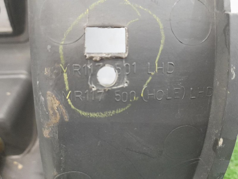 Console Portaoggetti Centrale SUP MR117501 Mitsubishi L200 II 1997