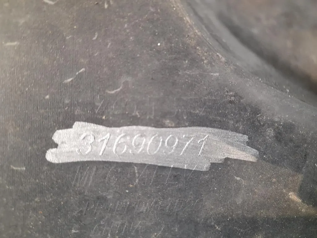 Paraurti SUP ANT 31690971 Volvo S90 II 2016