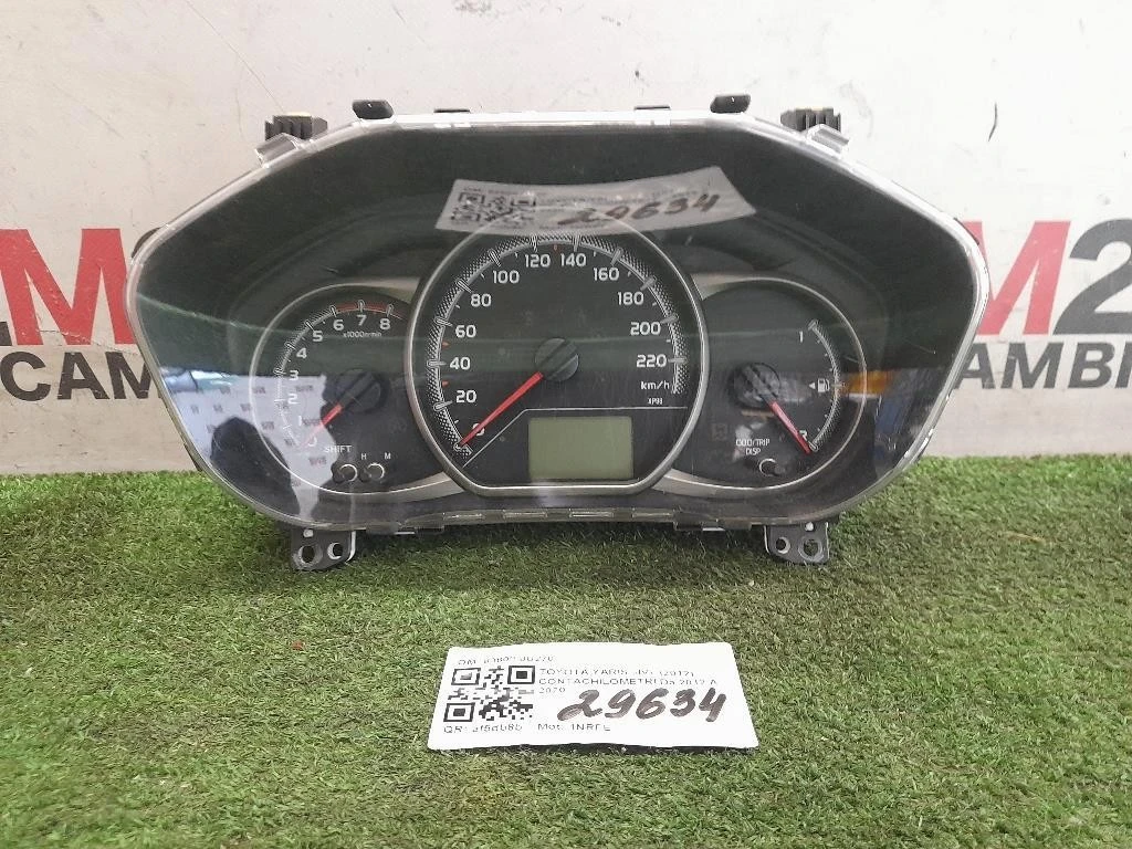 Contachilometri 83800-0U270 Toyota Yaris IV 2012