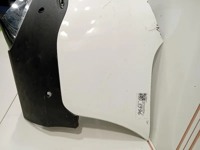 Paraurti SUP POST A2538850725 Mercedes Classe GLC X253 2016