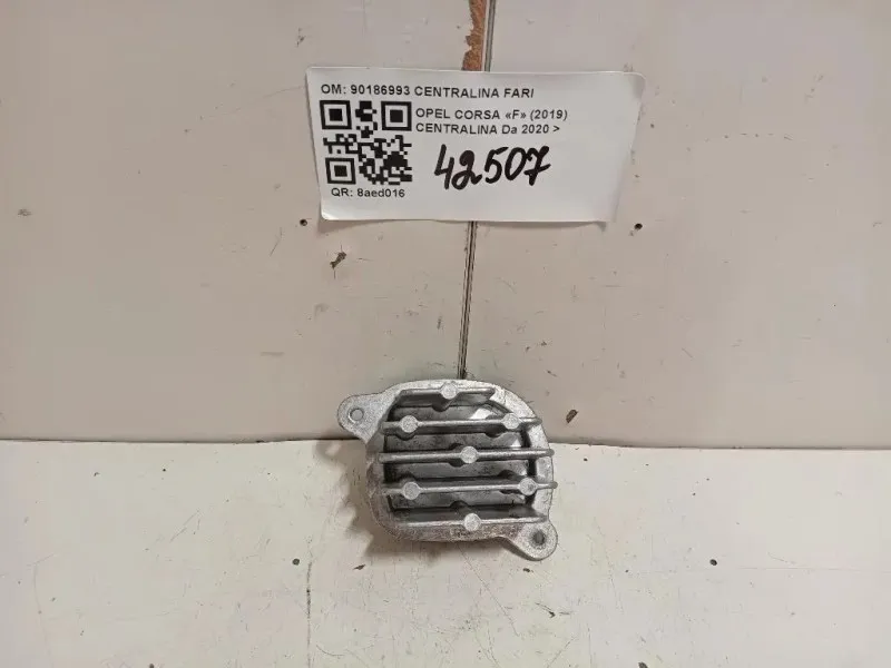 Centralina 90186993 CENTRALINA FARI Opel Corsa F 2019