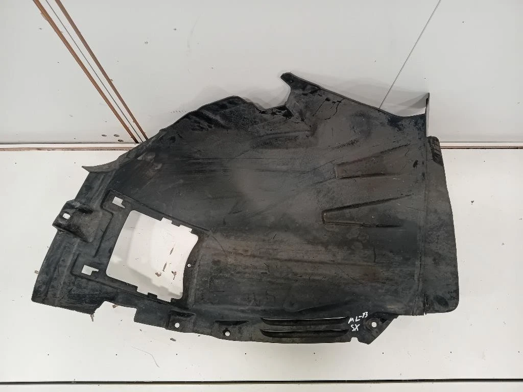 Passaruota Parte ANT ANT SX Mercedes Classe ML W166 2012