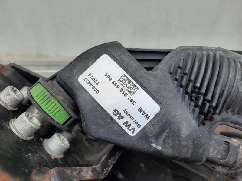 Coperchio Centrale Gancio Traino Paraurti POST 8W0092157 GANCIO TRAINO POSTERIORE COMPLETO Audi A4 8W5 Avant 2015