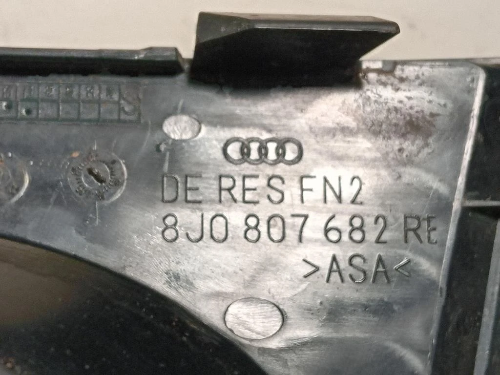 Coperchio LUCE Fendinebbia ANT DX 8J0807682 Audi TT 8J3 2007