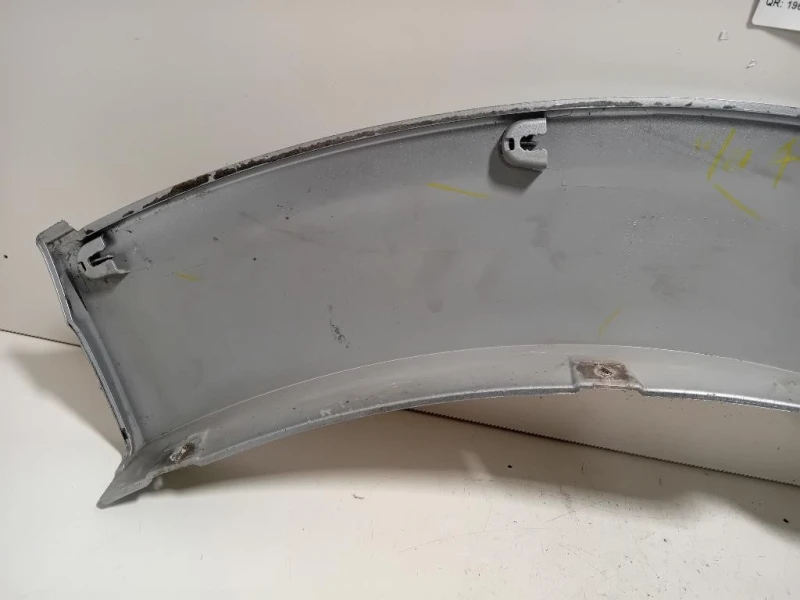 Passaruota POST DX 7407A098 Mitsubishi Pajero IV 2007