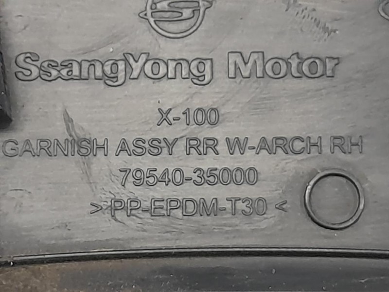 Passaruota POST DX 79540-35000 Ssangyong Tivoli 2015