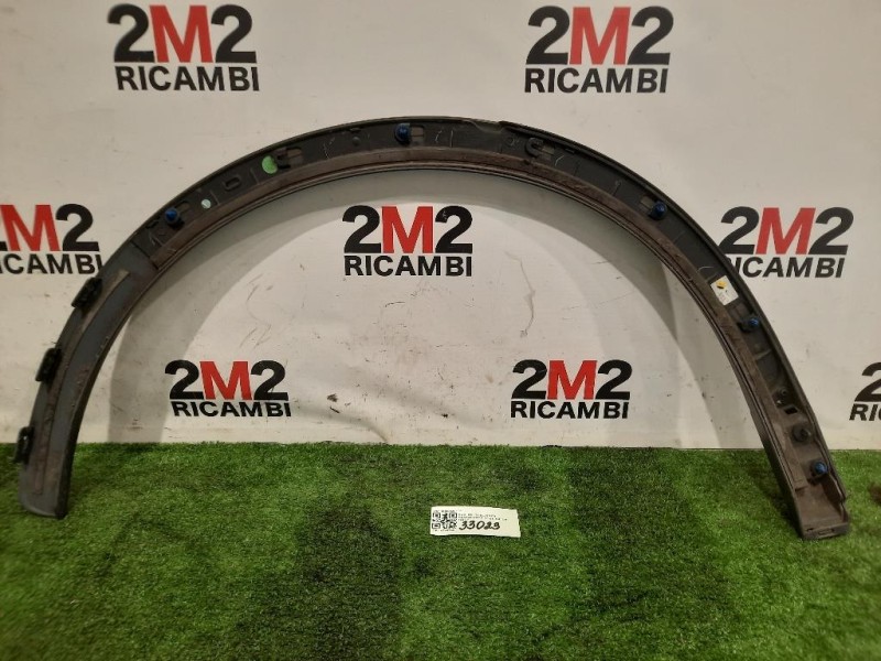 Passaruota POST SX 8U0853817A Audi Q3 8UB 2012