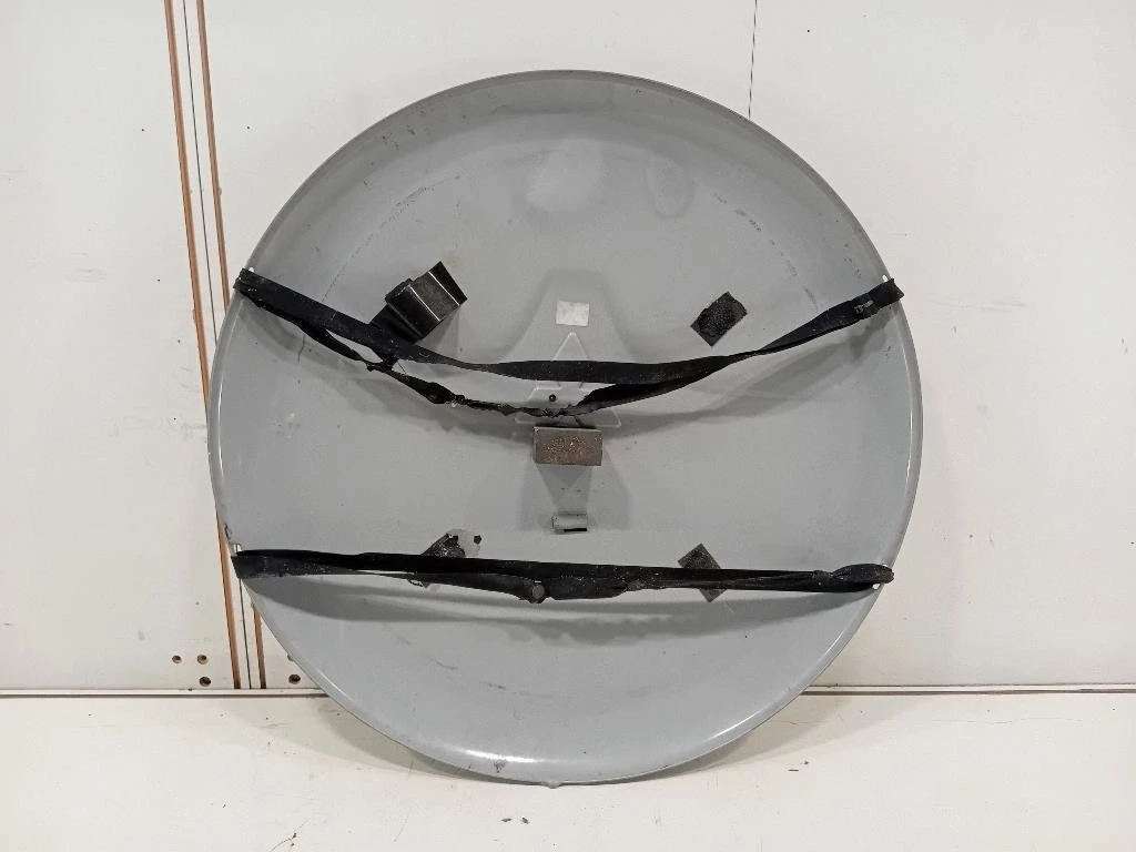 Copertura IN Lamiera Ruota DI Scorta POST COPERTURA IN LAMIERA RUOTA DI SCORTA POST Mitsubishi Pajero IV 2007