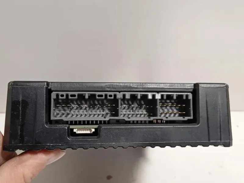 Centralina Amplificatore Acustico 963702PAA0 Kia Sorento III 2012