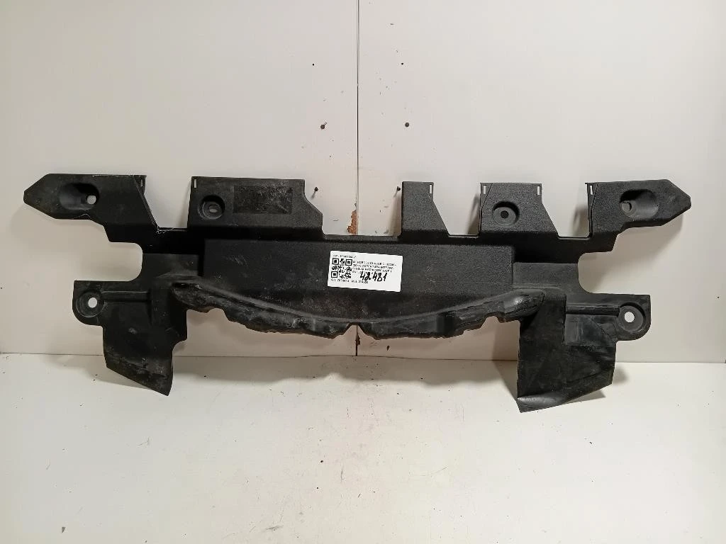 Copertura Interna Griglia Radiatore SUP ANT 16681-36021 Mercedes Classe C W205 2014