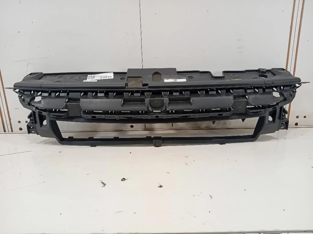 Copertura Interna Griglia Radiatore ANT 9823209780 Peugeot 208 II 2019