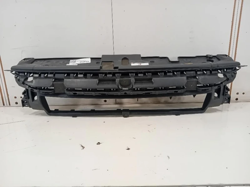 Copertura Interna Griglia Radiatore ANT 9823209780 Peugeot 208 II 2019