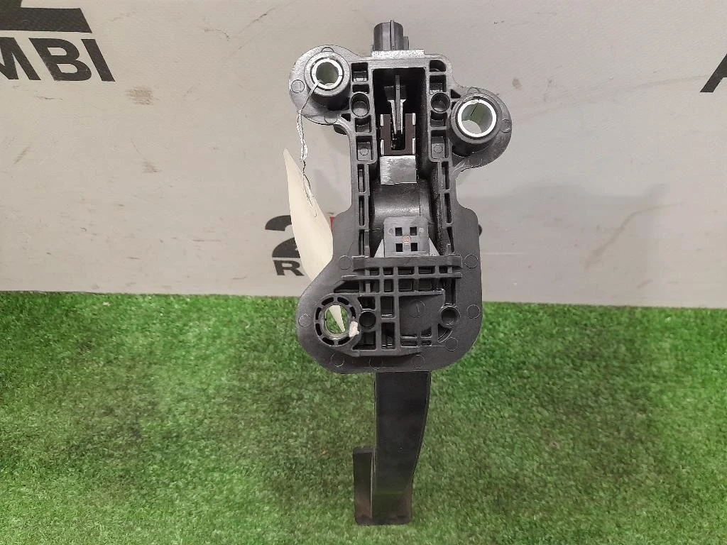 Pedale Acceleratore 04891585AC Fiat Freemont 2011