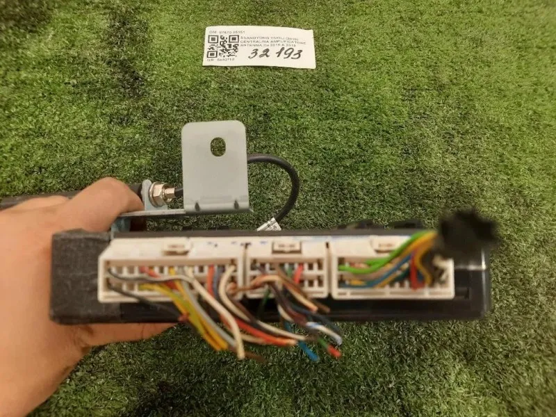 Centralina Amplificatore Antenna 87570 35151 Ssangyong Tivoli 2015