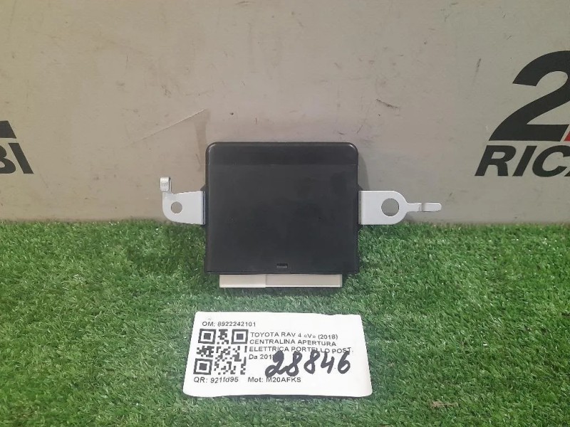 Centralina Apertura Elettrica Portello POST 8922242101 Toyota RAV 4 V 2018
