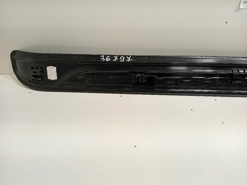 Copertura Pedana Battitacco ANT SX 608290 10 Bmw Serie 1 E81 Berlina 2005