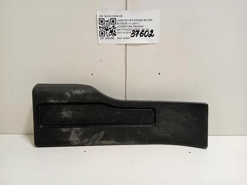 Copertura Pedana Battitacco POST SX BJ32-13245-AEW Land Rover Range Rover Evoque I 2011