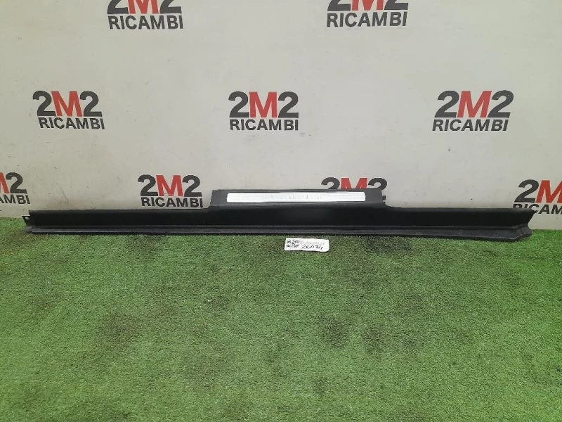 Pedana Battitacco ANT DX A2516800035 ANT DX Mercedes Classe R W251 2006