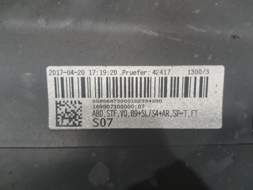 Pedana Battitacco ANT SX A2516800135 ANT SX Mercedes Classe R W251 2006
