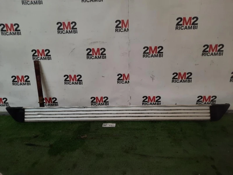 Pedana Battitacco ANT SX Nissan X-trail III 2011