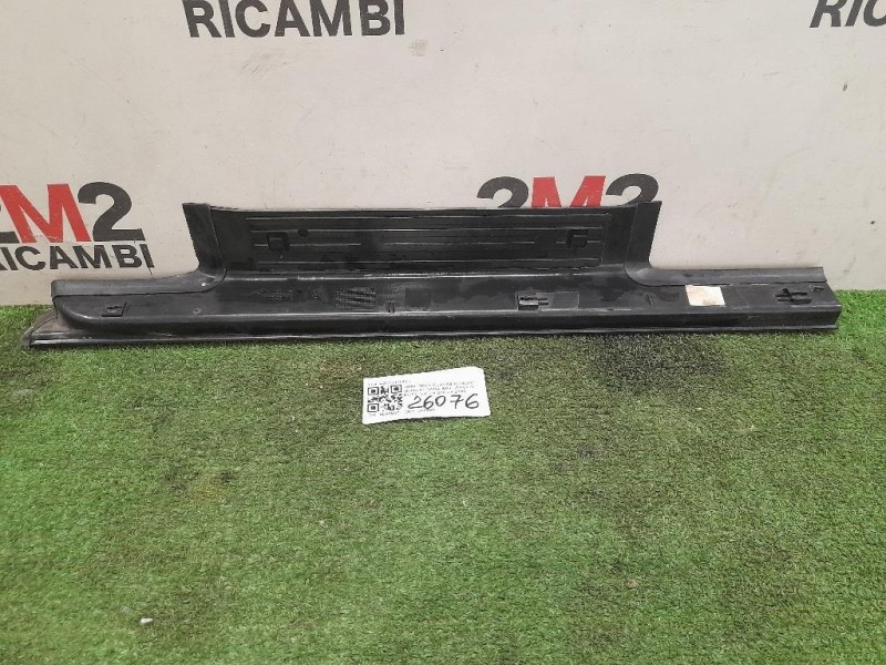 Pedana Battitacco POST SX A2516800535 POST SX Mercedes Classe R W251 2006