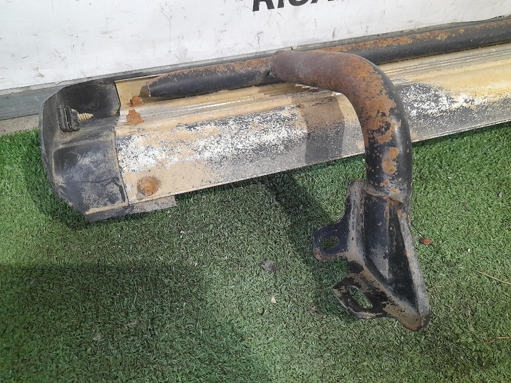 Pedana Battitacco SX Mitsubishi L200 II 1997