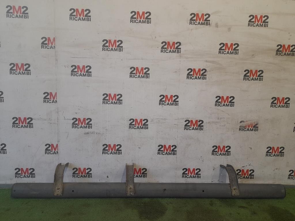 Pedana Battitacco SX Nissan Navara 2005