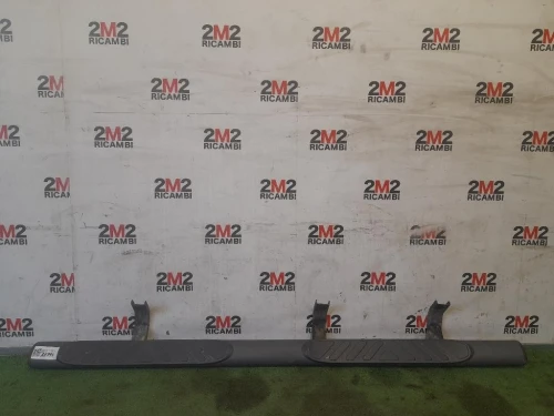 Pedana Battitacco SX Nissan Navara 2005