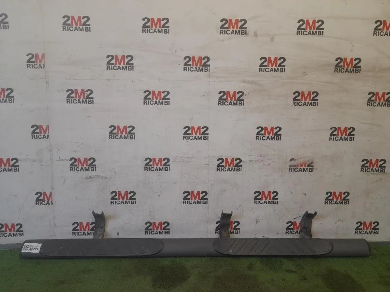 Pedana Battitacco SX Nissan Navara 2005