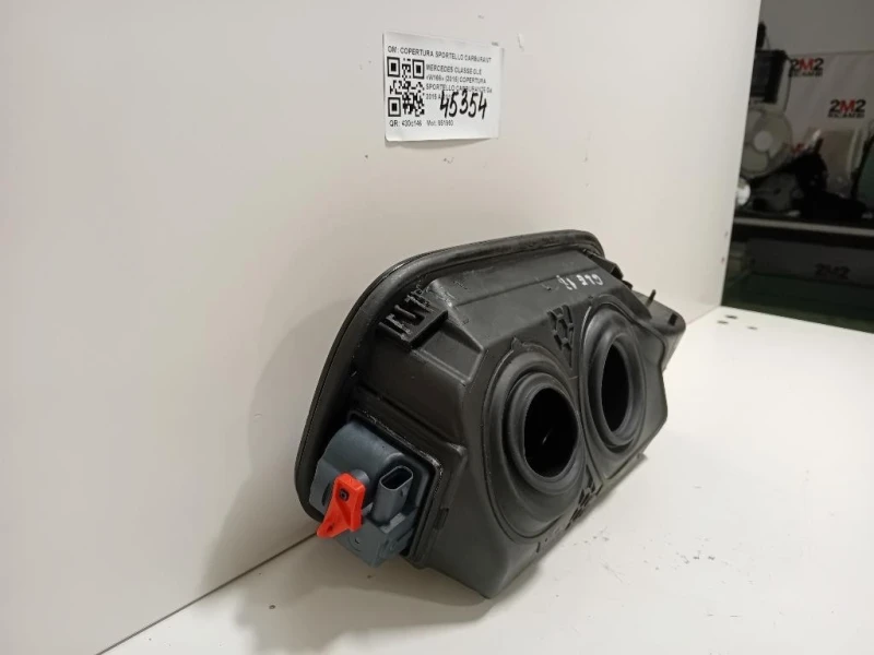 Copertura Sportello Carburante COPERTURA SPORTELLO CARBURANTE Mercedes Classe GLE W166 2015