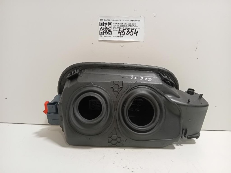 Copertura Sportello Carburante COPERTURA SPORTELLO CARBURANTE Mercedes Classe GLE W166 2015