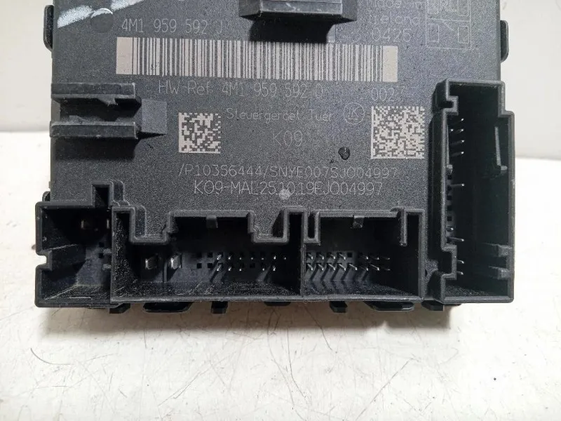 Centralina Chiusura Centralizzata Porta ANT DX 4M1 959 592 D Audi A6 4GD Avant 2016