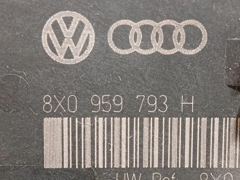 Centralina Chiusura Centralizzata Porta ANT DX 8X0 959 793 H Audi Q3 8UB 2012