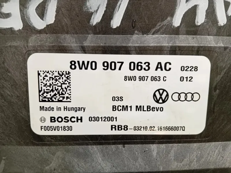 Centralina Comfort 8W0907063AC Audi A4 8W5 Avant 2015