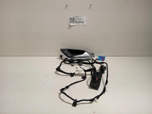 Maniglia Porta INT ANT DX 8U28370208L0959851A Audi Q3 8UB 2012