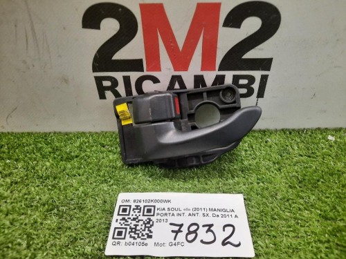 Maniglia Porta INT ANT SX 826102K000WK Kia SOUL I 2011