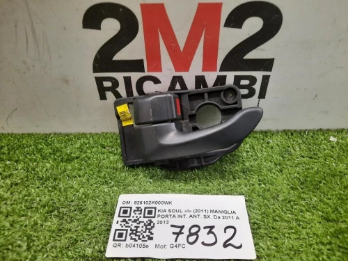 Maniglia Porta INT ANT SX 826102K000WK Kia SOUL I 2011