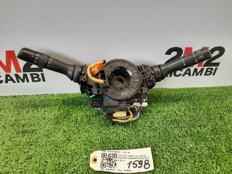 Piastra Contatto 843070D050 Toyota Yaris IV 2012