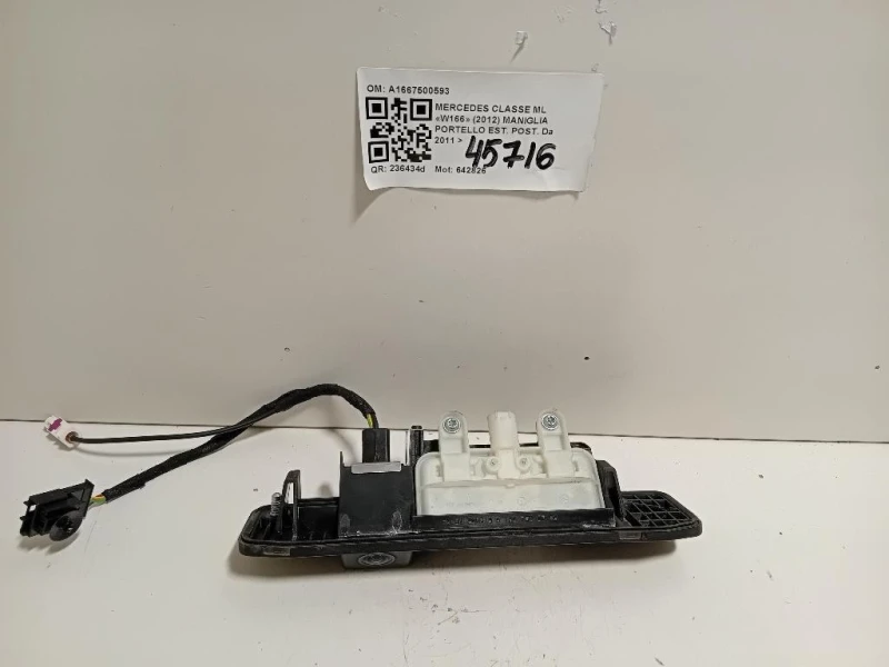 Maniglia Portello EST POST A1667500593 Mercedes Classe ML W166 2012