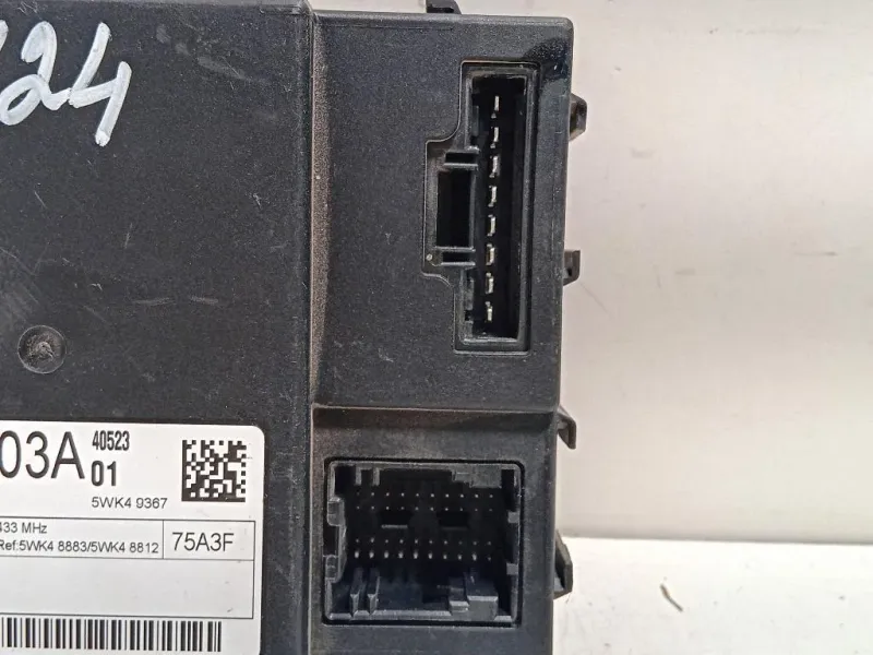 Centralina Comfort 284B2-4X03A 01 BODY COMPUTER Nissan Navara 2010