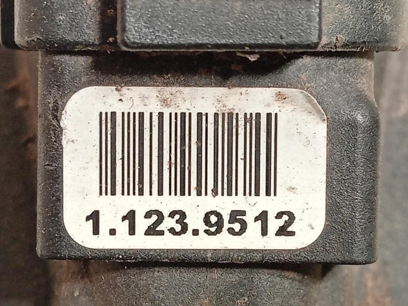 Pinza Freno POST DX 32332267J Volkswagen Passat VI 2011