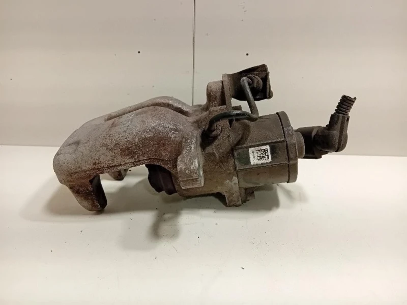 Pinza Freno POST DX 32332267L Volkswagen Passat VI 2011