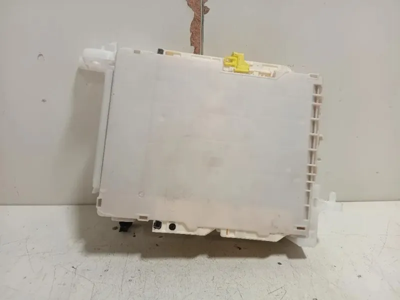 Centralina Comfort 89221-0D470 Toyota Yaris IV 2017